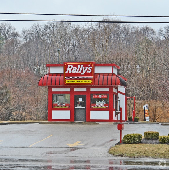 More Photos Of 1099 Upper Valley Pike, Springfield Fast Food For Lease