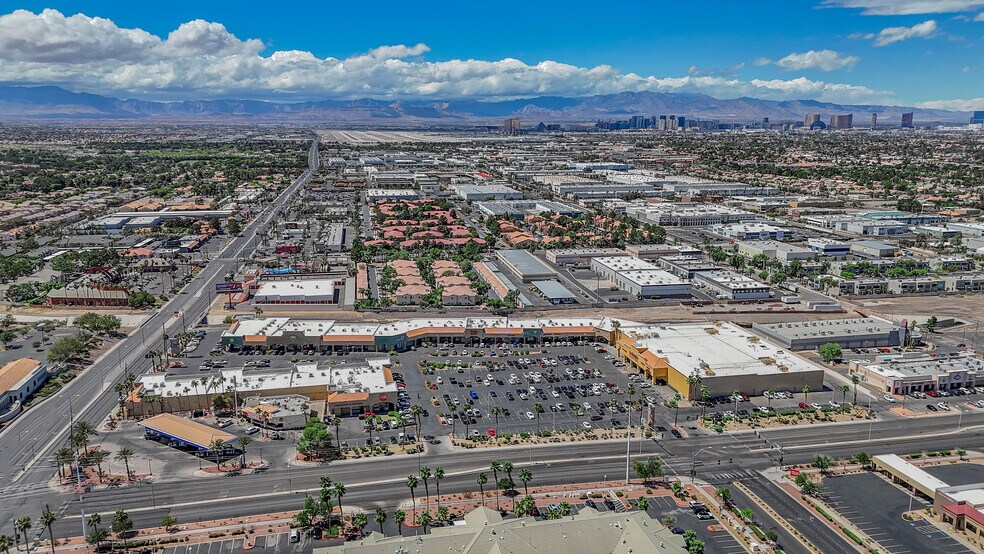 More Photos Of 2801-2851 N Green Valley Pky, Henderson Unknown For Lease
