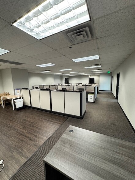 More Photos Of 12244 S Business Park Dr, Draper Office For Lease