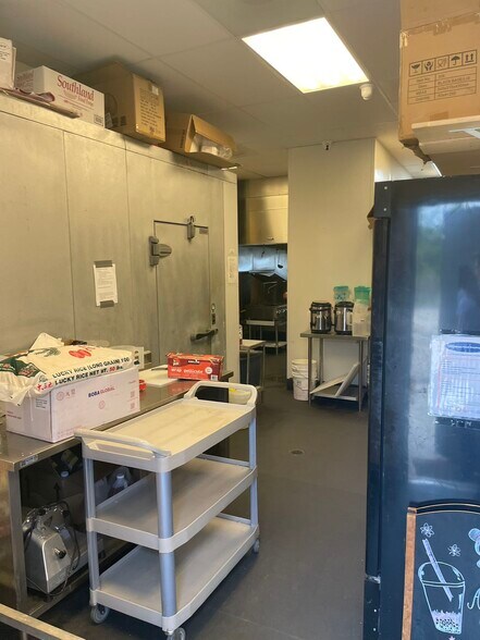 More Photos Of 12341 FM 1960 Rd W, Houston Restaurant For Lease