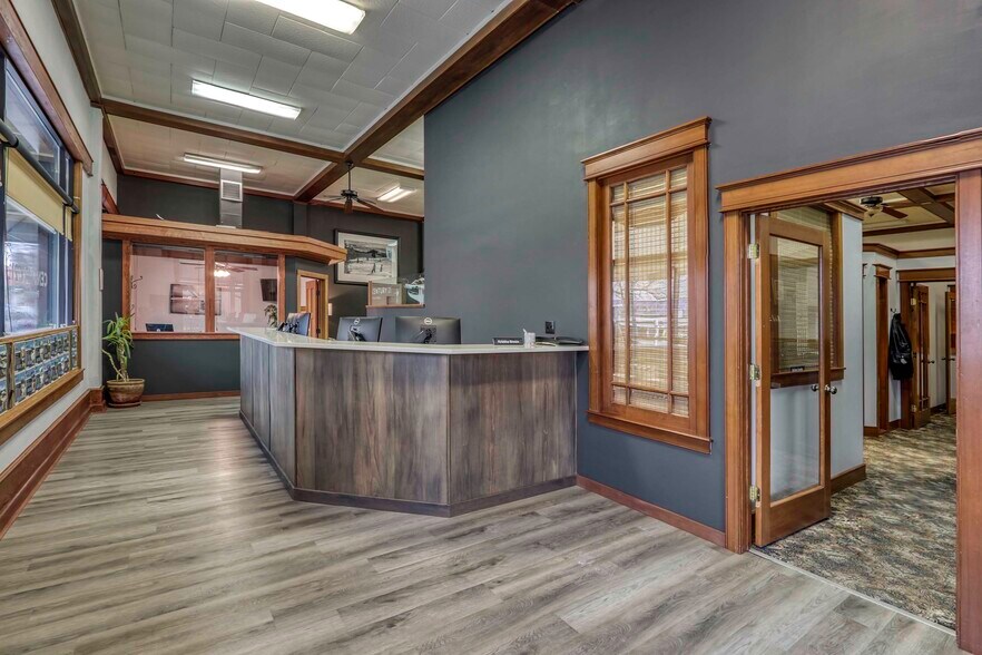 More Photos Of 316 N 2nd Ave, Sandpoint Office For Lease