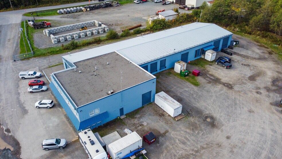 More Photos Of 5130 Park Av, Terrace Industrial For Lease