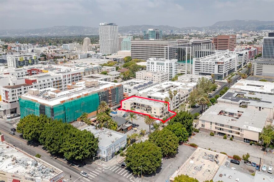 More Photos Of 741 S Hobart Blvd, Los Angeles Apartments For Sale