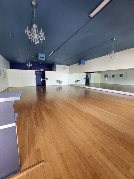 More Photos Of 855 E Plant St, Winter Garden Coworking Space