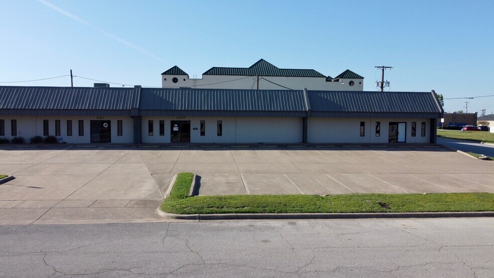 More Photos Of 1107 E 1st St, Fort Worth Warehouse For Lease