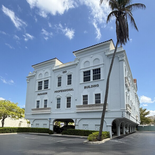 Primary Photo Of 130 9th St N, Naples Medical For Sale