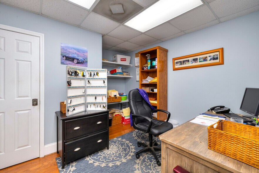More Photos Of 756 Bultman Dr, Sumter Light Distribution For Sale