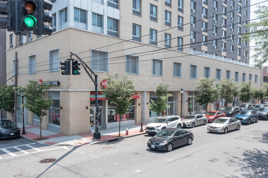 More Photos Of 203 Gramatan Ave, Mount Vernon Multifamily For Sale