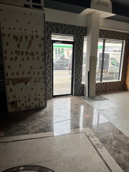 More Photos Of 172 Neptune Ave, Brooklyn Apartments For Lease