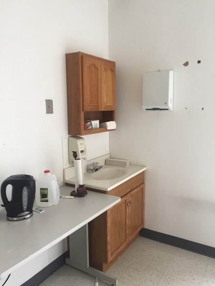 More Photos Of 2555 Lincoln Hwy, Olympia Fields Medical For Lease