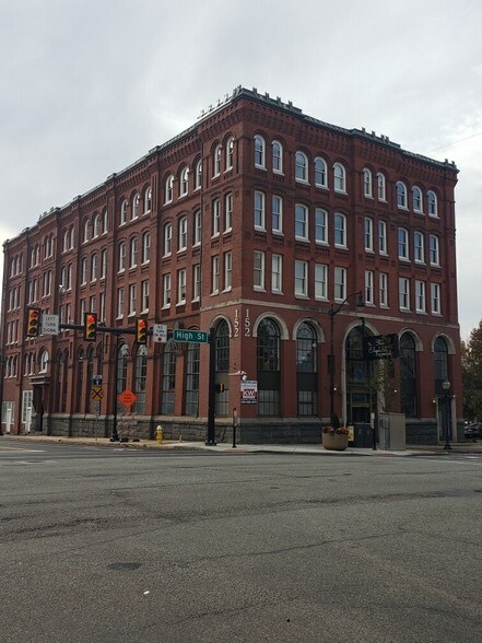More Photos Of 152 E High St, Pottstown Loft Creative Space For Lease