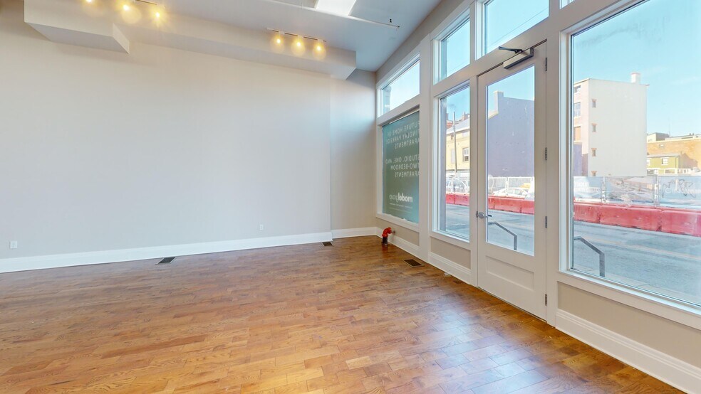 More Photos Of 1822 Vine St, Cincinnati Storefront Retail Residential For Lease