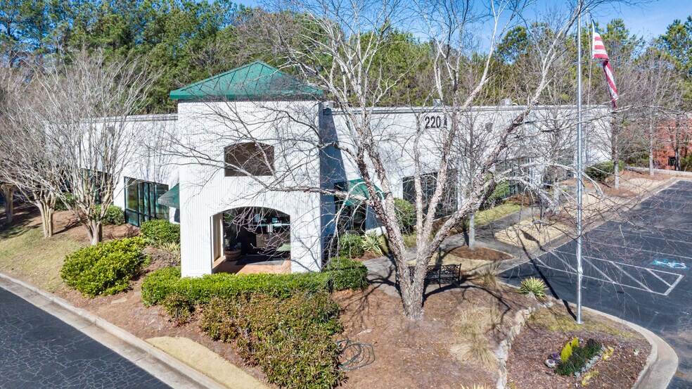 More Photos Of 220 Curie Dr, Alpharetta Warehouse For Sale