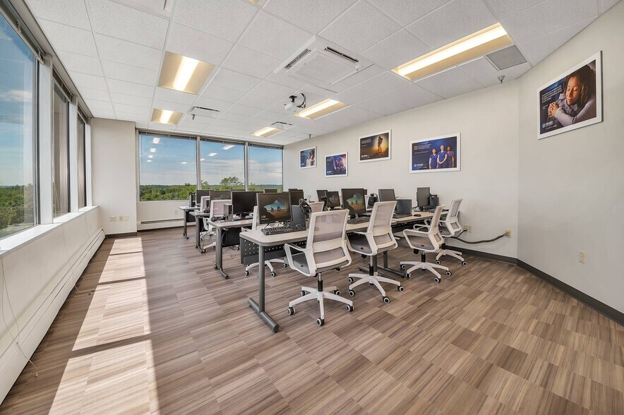 More Photos Of 3824 Northern Pike, Monroeville Medical For Sale