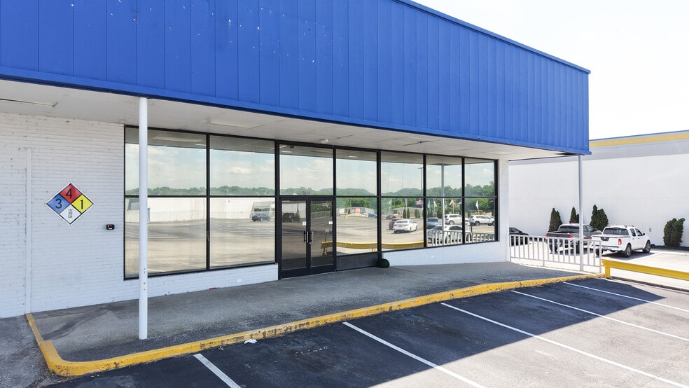 More Photos Of 3028 Dickerson Pike, Nashville Freestanding For Lease