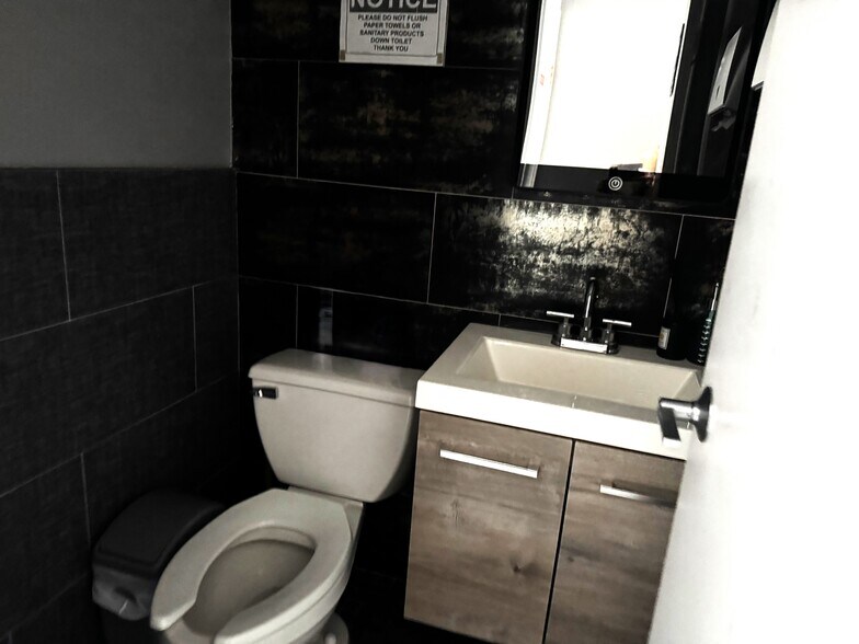 More Photos Of 2694-2698 Merrick Rd, Bellmore Storefront For Sale