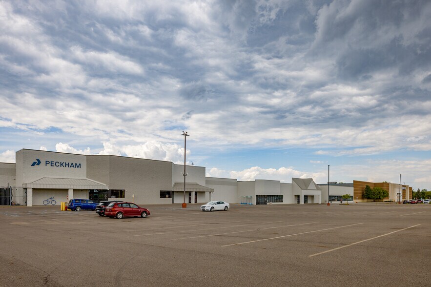 More Photos Of 3030-3136 S Linden Rd, Flint Unknown For Lease