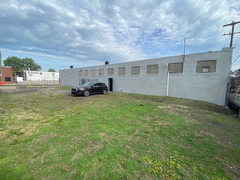 More Photos Of 4315 N 4th St, Philadelphia Warehouse For Sale