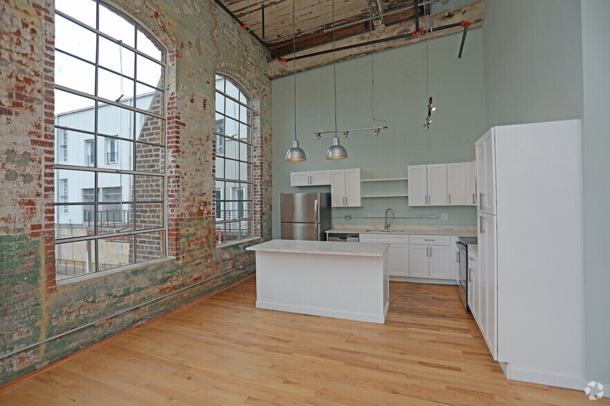 More Photos Of 116 E Main St, Haw River Apartments For Lease