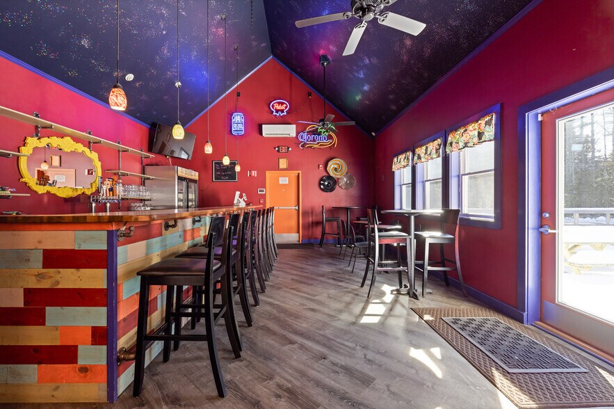 More Photos Of 205 W Main St, Liberty Restaurant For Sale