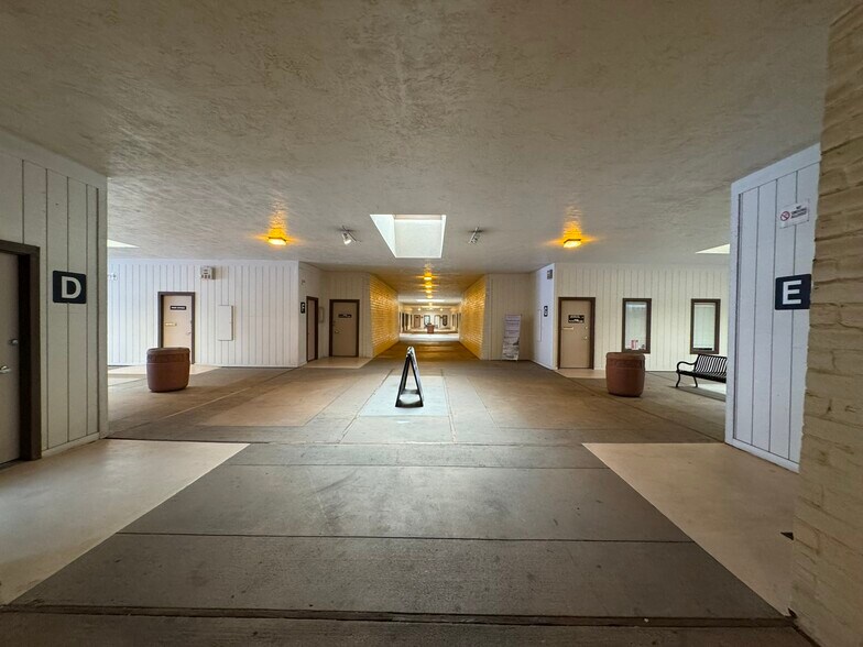 More Photos Of 2020 Coffee Rd, Modesto Medical For Sale