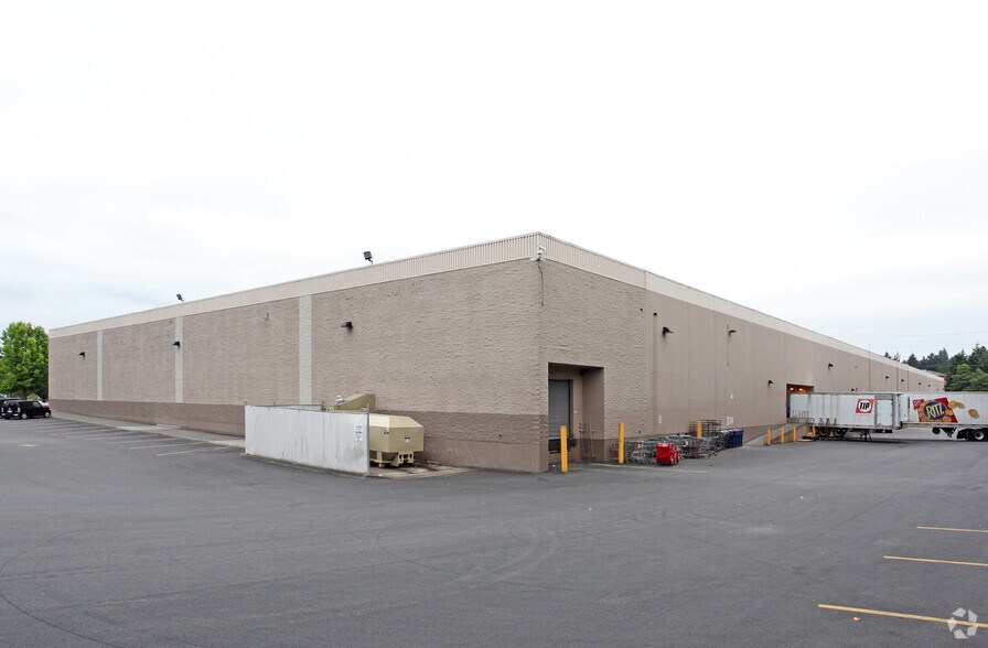 More Photos Of 4505 S 19th St, Tacoma Freestanding For Lease