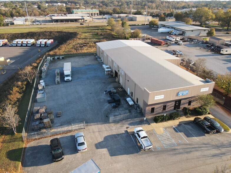 More Photos Of 1820 Ridgeway E, Montgomery Warehouse For Sale