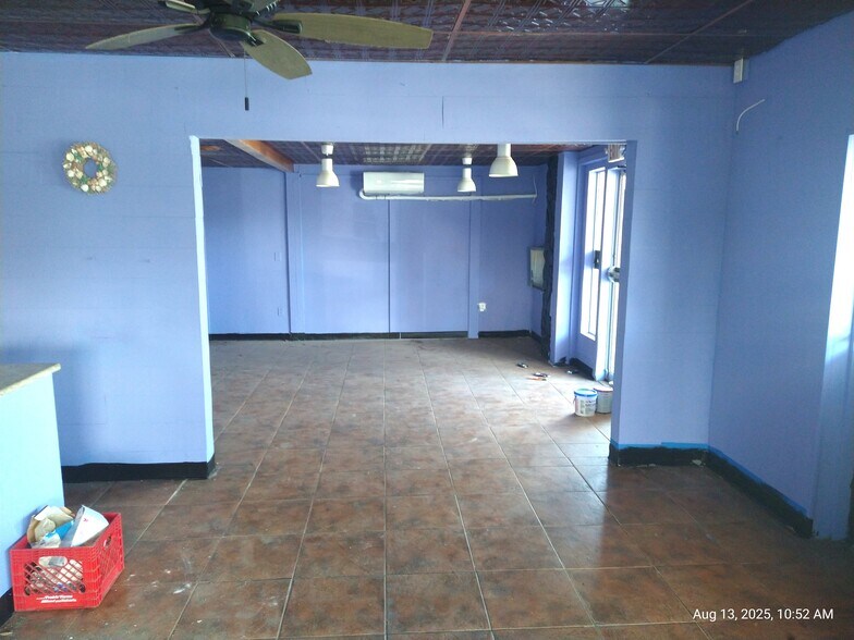 More Photos Of 6920-6928 Clark St, Hudson Restaurant For Sale