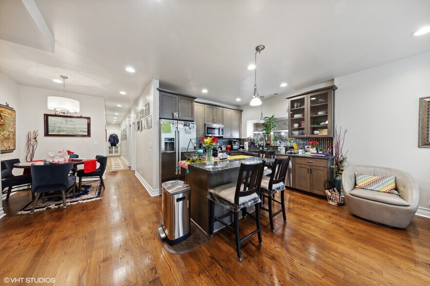 More Photos Of 815 S Bell Ave, Chicago Multifamily For Sale