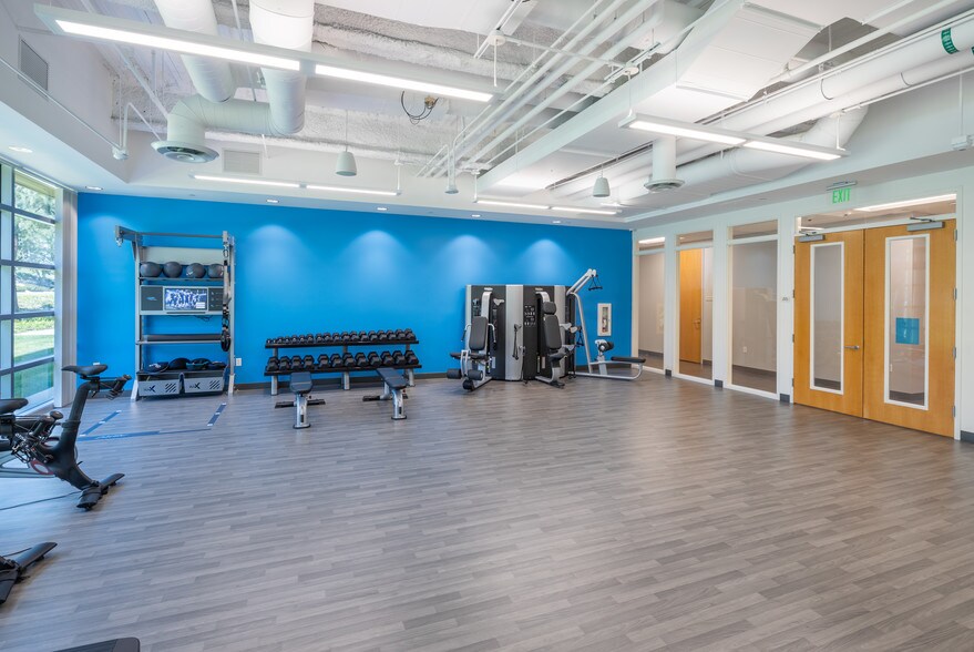 More Photos Of 120 Vantis, Aliso Viejo Office For Lease