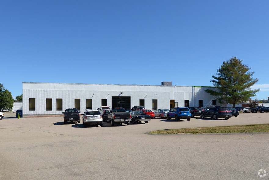 More Photos Of 39-41 Brooks Dr, Braintree Light Manufacturing For Lease