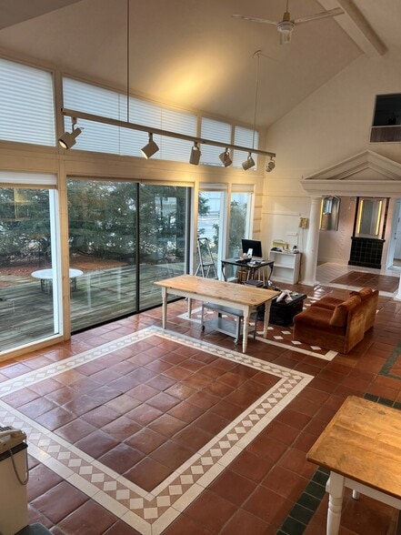 More Photos Of 6 Great Rd, Acton Freestanding For Sale