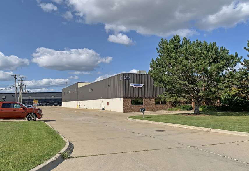 Primary Photo Of 6633 Diplomat Dr, Sterling Heights Manufacturing For Sale