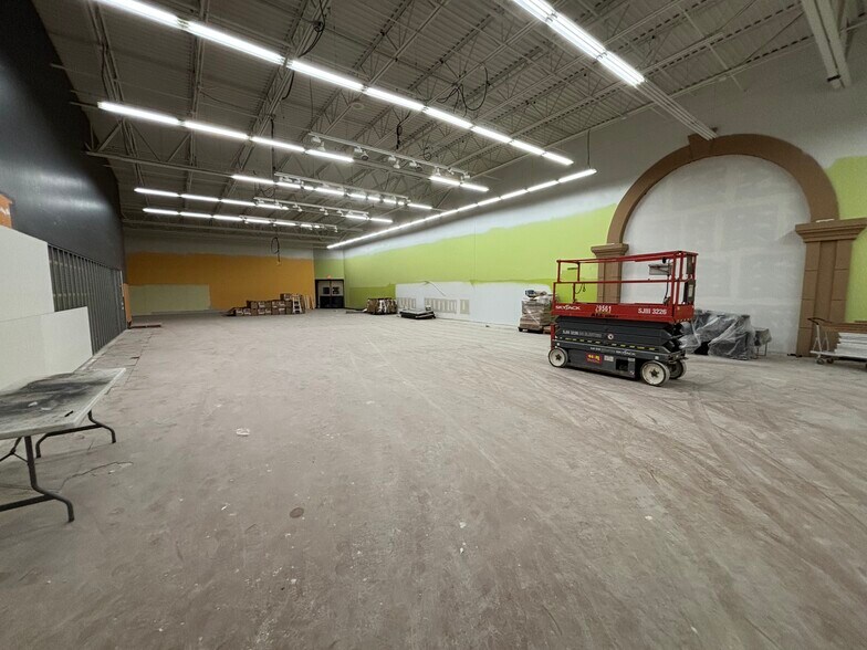 More Photos Of 17158 County Highway J, Chippewa Falls Supermarket For Lease
