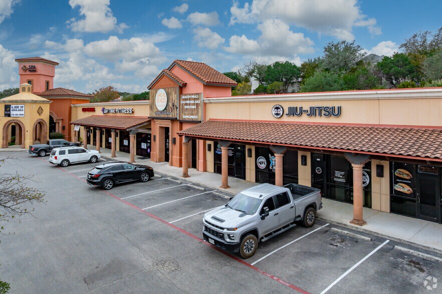 Primary Photo Of 16535 Huebner Rd, San Antonio Storefront For Lease