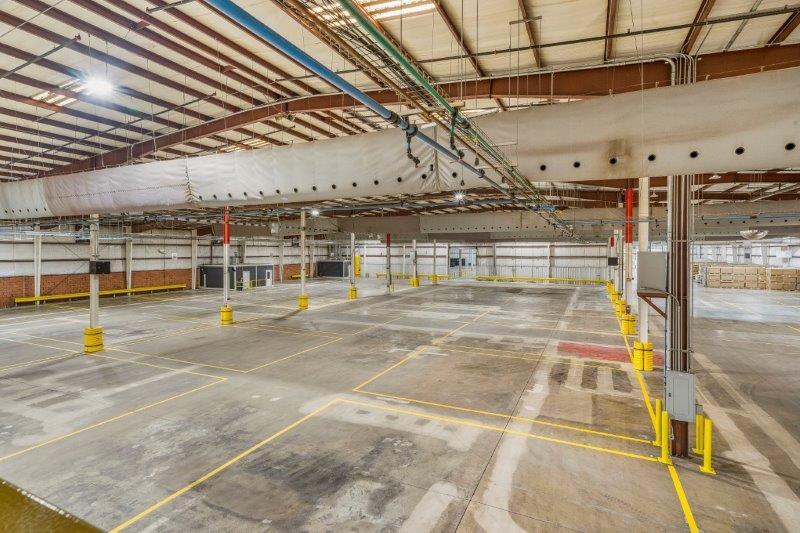 More Photos Of 6801 5th St, Northport Industrial For Lease