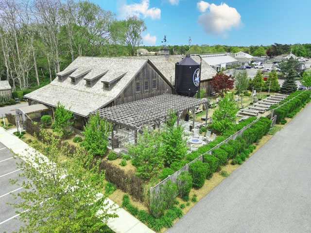 More Photos Of 876 E Falmouth Hwy, Ea Falmouth General Retail For Sale