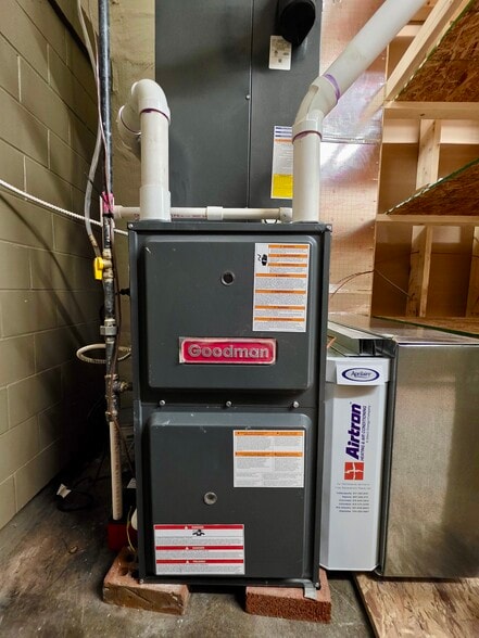 More Photos Of 972 Patterson Rd, Dayton Freestanding For Sale