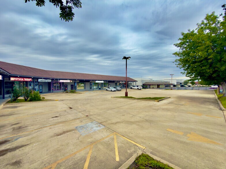 More Photos Of 4651 E Holt Blvd, Montclair Freestanding For Sale