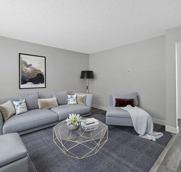 More Photos Of 180 S 20th Ave, Brighton Apartments For Sale