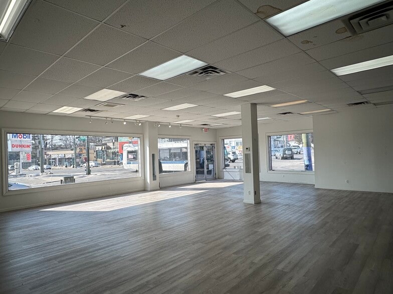 More Photos Of 3990 Hylan Blvd, Staten Island Freestanding For Sale