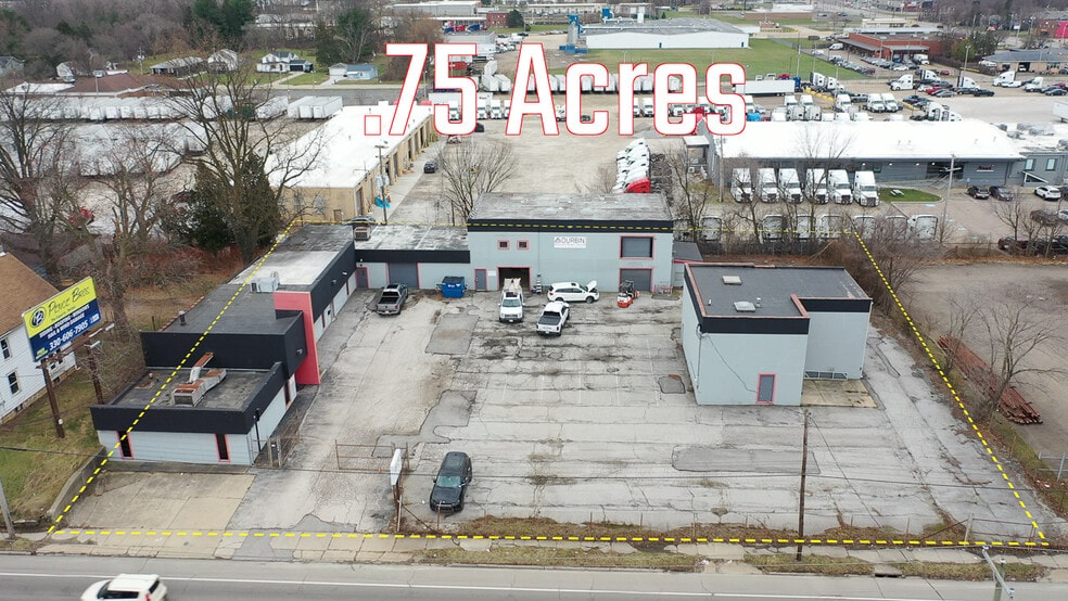 More Photos Of 1050 Triplett Blvd, Akron Warehouse For Sale