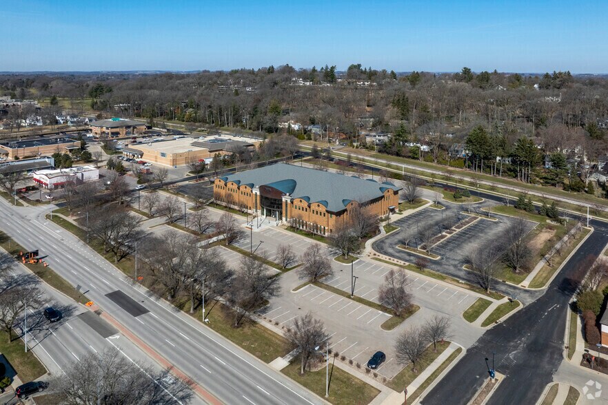 More Photos Of 3500 University Ave, Madison Office For Sale