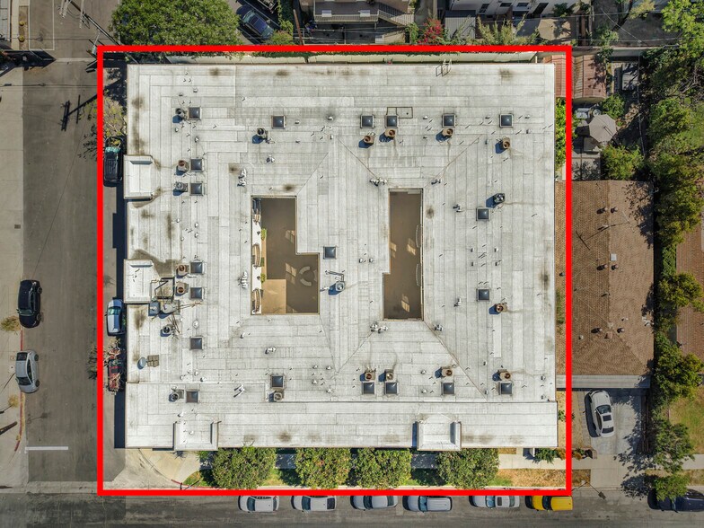 More Photos Of 5330 Satsuma Ave, North Hollywood Apartments For Sale