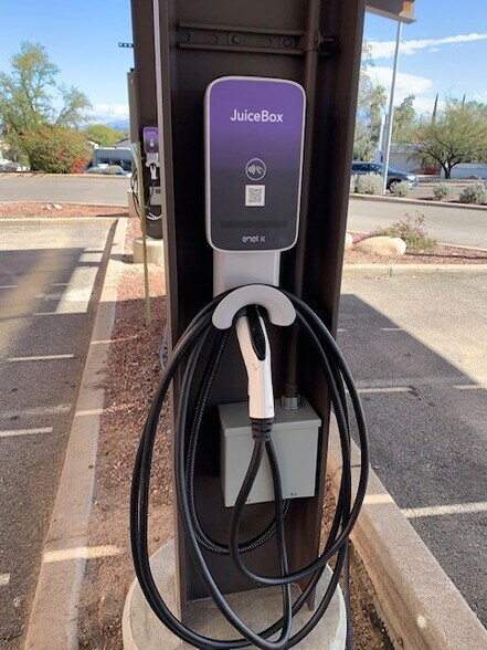 More Photos Of 6303 E Tanque Verde Rd, Tucson Office For Lease