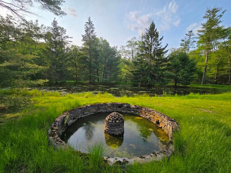 More Photos Of 54 Eldred Yulan Rd, Eldred Apartments For Sale