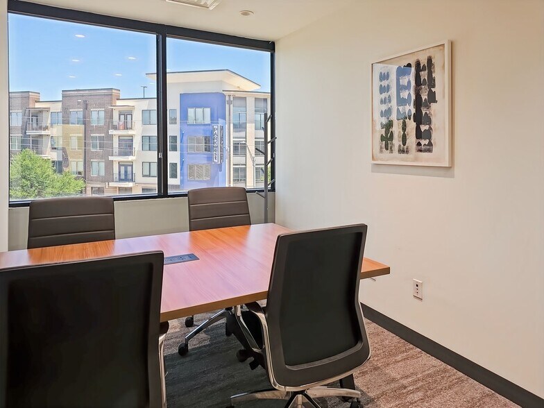 More Photos Of 4211 Cedar Springs Rd, Dallas Office Residential For Lease