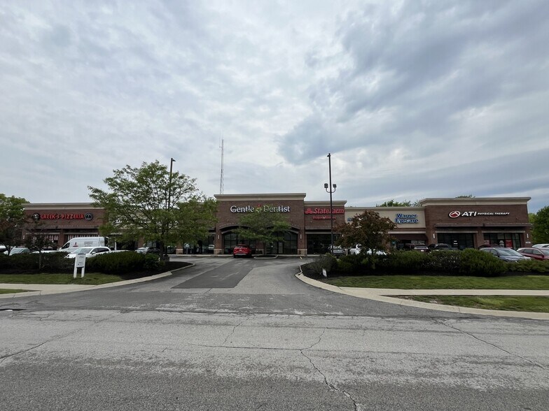 More Photos Of 1642 Olive Branch Parke Ln, Greenwood Unknown For Lease