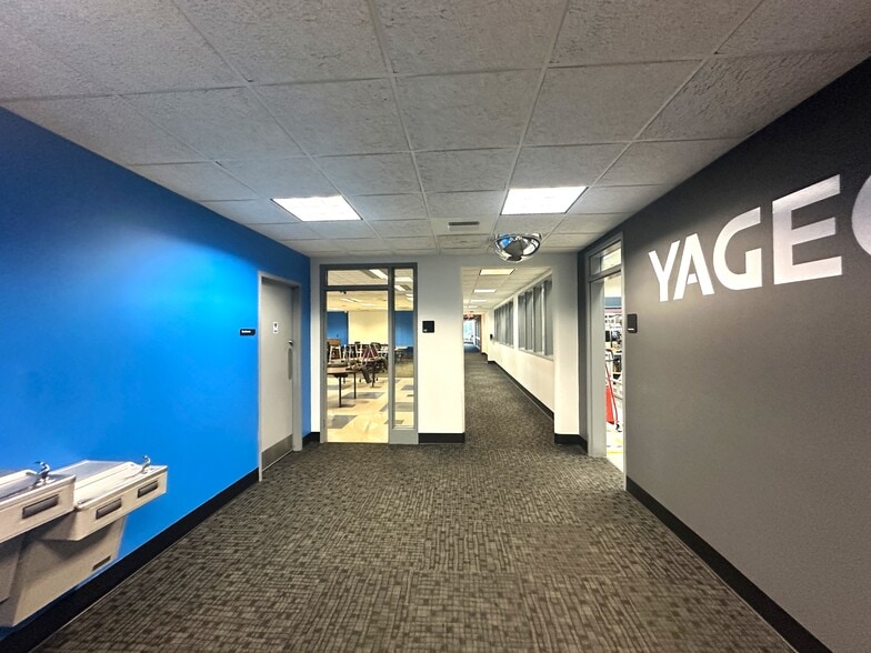 More Photos Of 1875 Founders Dr, Dayton Warehouse For Sale