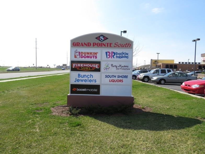 More Photos Of 6532-6546 US Hwy 6, Portage Unknown For Lease